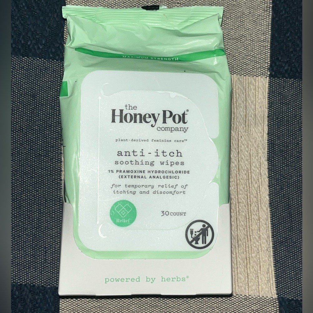 The Honey Pot anti- itch wipes